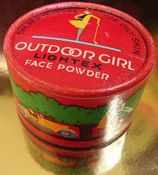 Art Deco powder box by Outdoor Girl