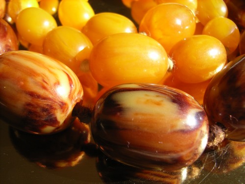 Marbled Bakelite Necklaces, Yellow and Caramel