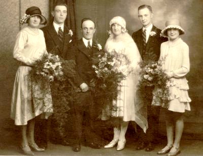 1920s Wedding group, 1920s bridesmaids