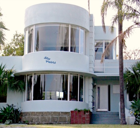 Art Deco Streamlined House in Perth, Australia