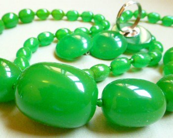 Green Bakelite Set