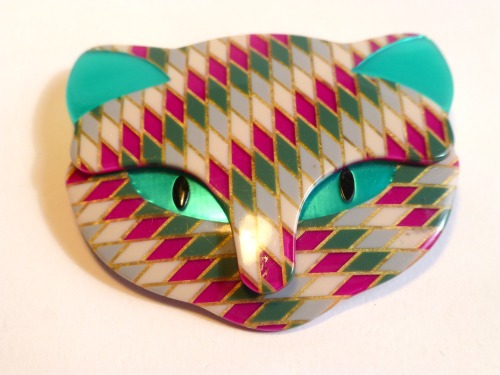 Lea Stein Bacchus Cat Head Brooch Turquoise Pink Diamond Pattern