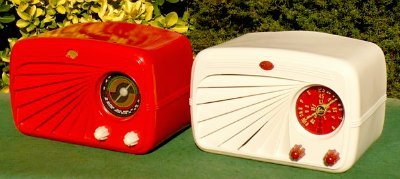 Red and Cream Deco Radios