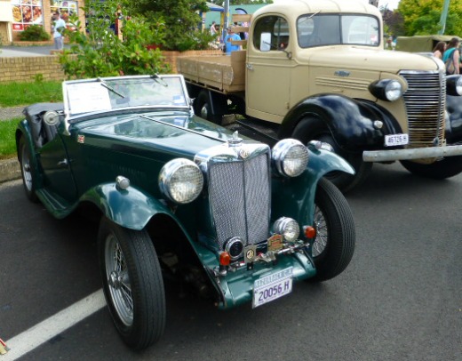 1920s open topped sports car