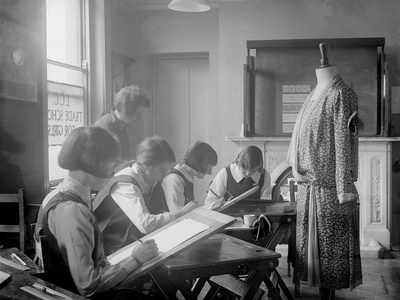 1930s Dress Design Class
